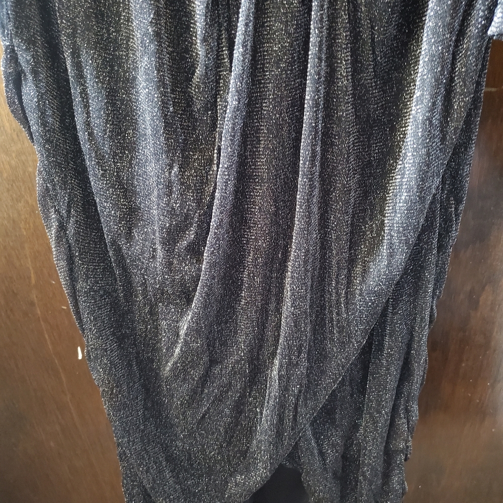 Dress - Picture 4 of 8
